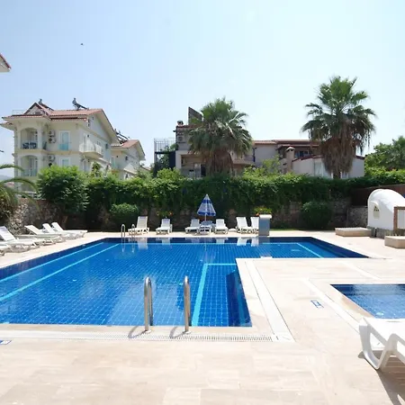 Appartamento Saros Calis Beach