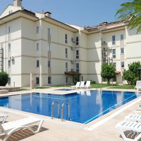 Saros Calis Beach Apartment Fethiye