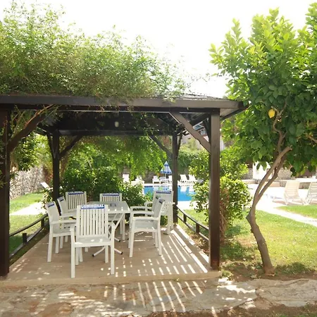 Saros Calis Beach Apartment